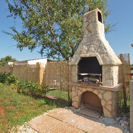 House Munevera 1698 Holiday home Pula