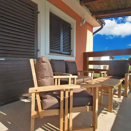 House Munevera 1698 Holiday home Pula