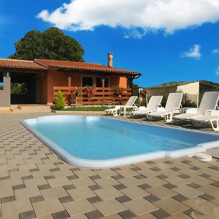 Holiday home House Munevera 1698 *